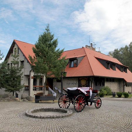 Hotel Wyrwidab Ходзеж Экстерьер фото